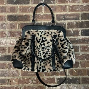 Donna Salyers Fabulous Fur Bag